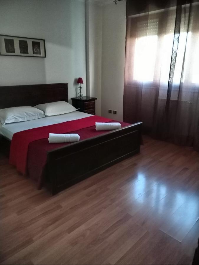 Appartamento Con Due Camere Pressi Eur Rome Luaran gambar